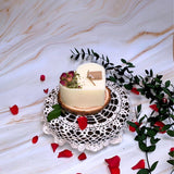 Large Heart Scented Candle with Rose Buds