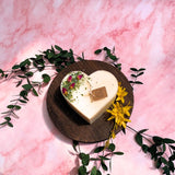 Large Heart Scented Candle with Rose Buds