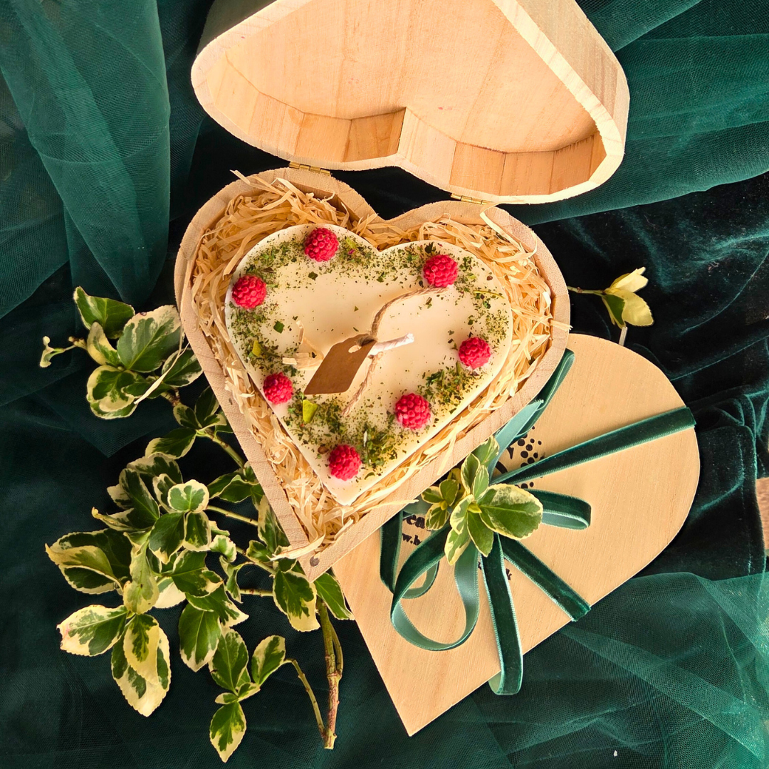 Heart candle with raspberries, vegan and rustic, in wooden gift box