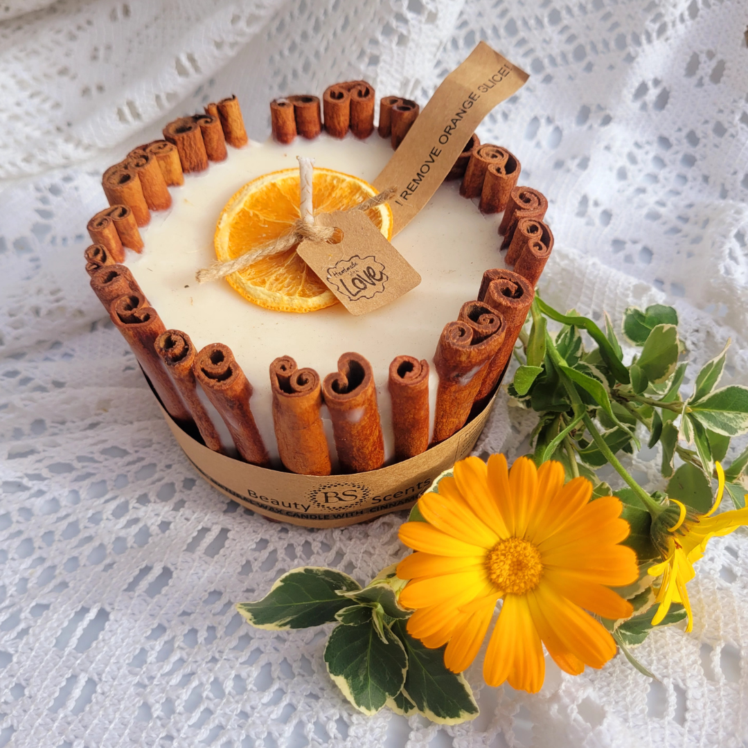 Large Scented Candle With Long Cinnanon