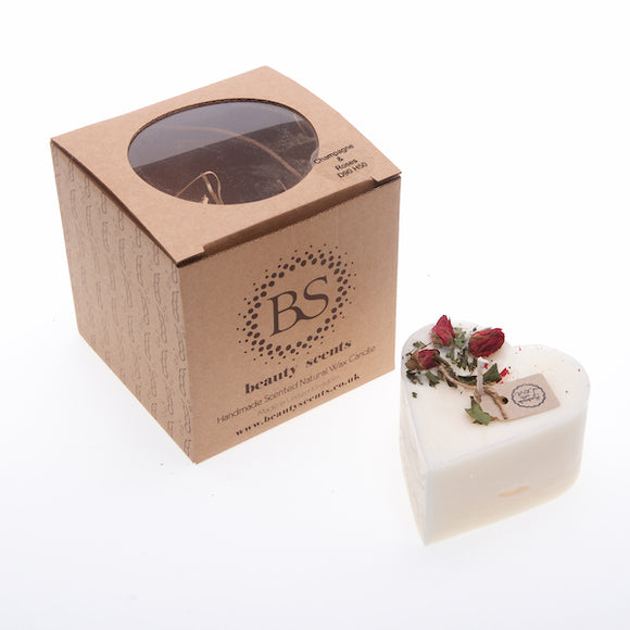 Small Heart Shape Scented Candles with Rose Buds