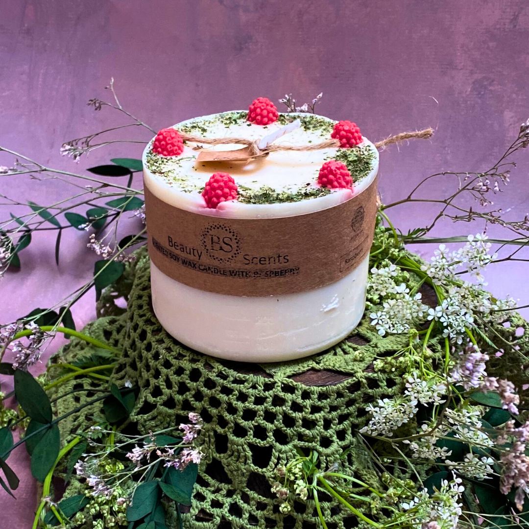Large Candle with Raspberry